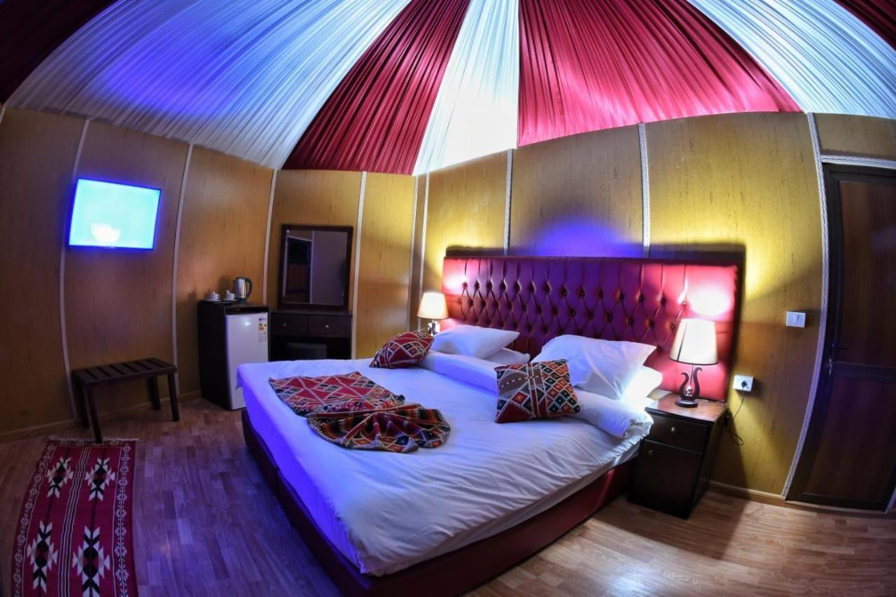 Rum Oasis Luxury Camp Rum vádi Kültér fotó